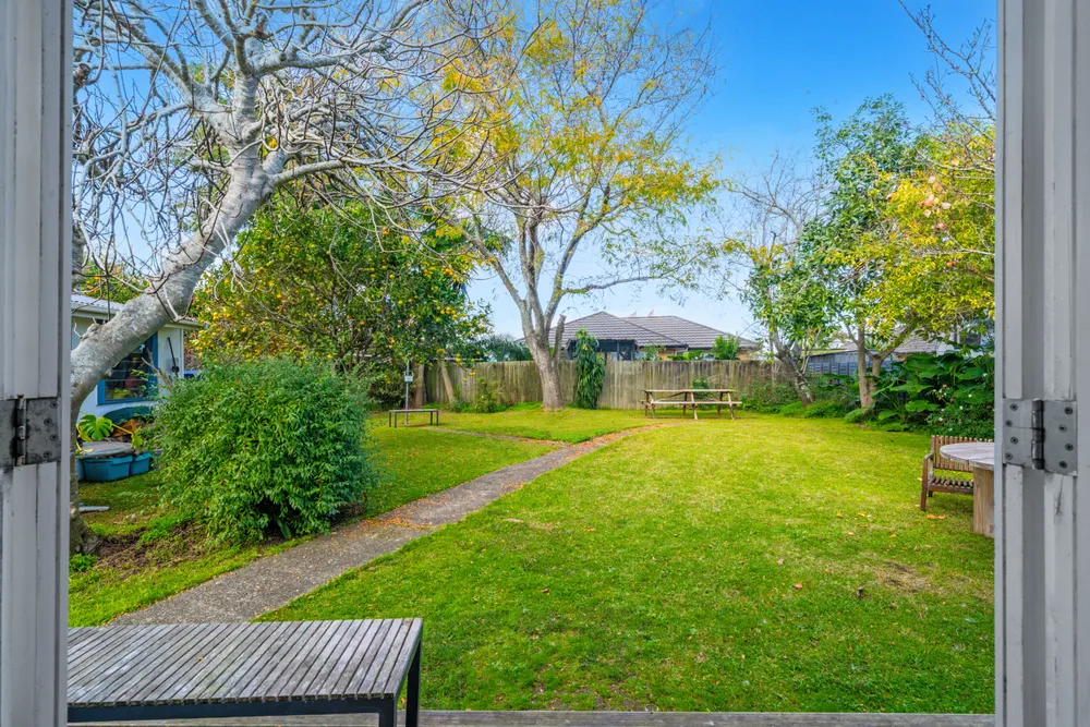 Photos of 9 Royton Avenue
