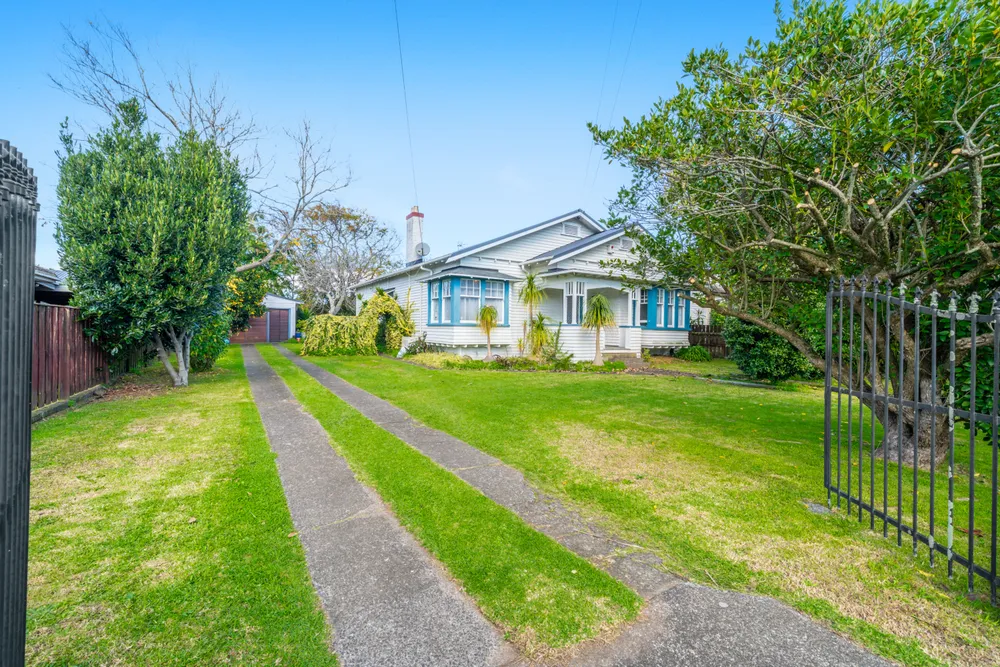Photos of 9 Royton Avenue