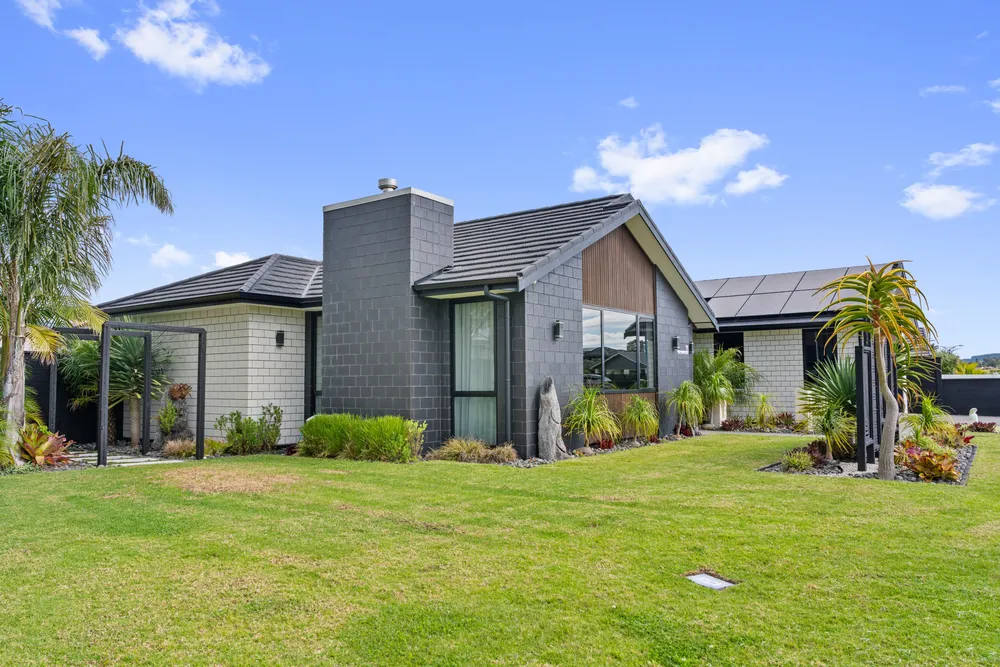Photos of 71 Stace Hopper Drive