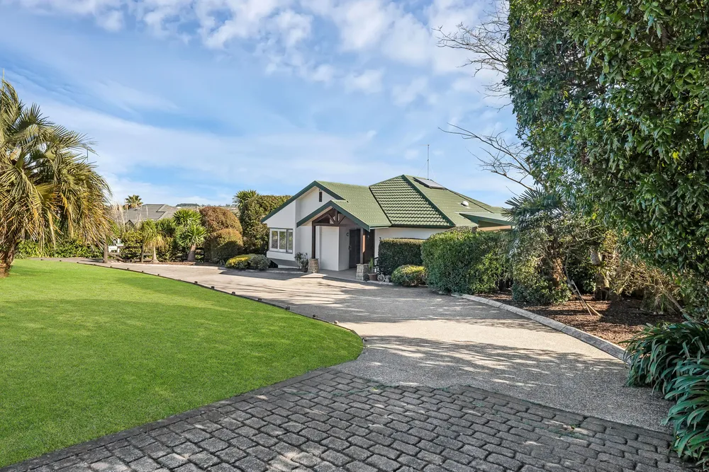 Photos of 30 Ngahere Road