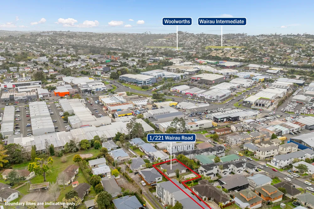 Photos of 1/221 Wairau Road