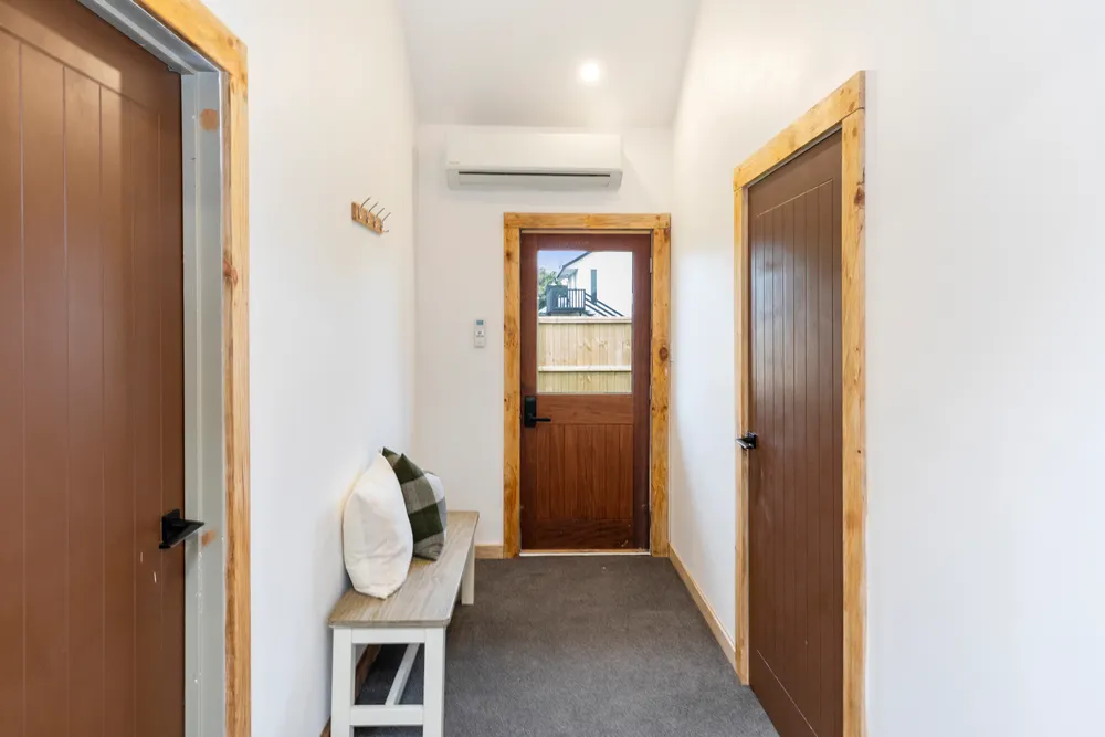 Photos of 1/106 Huxley Street