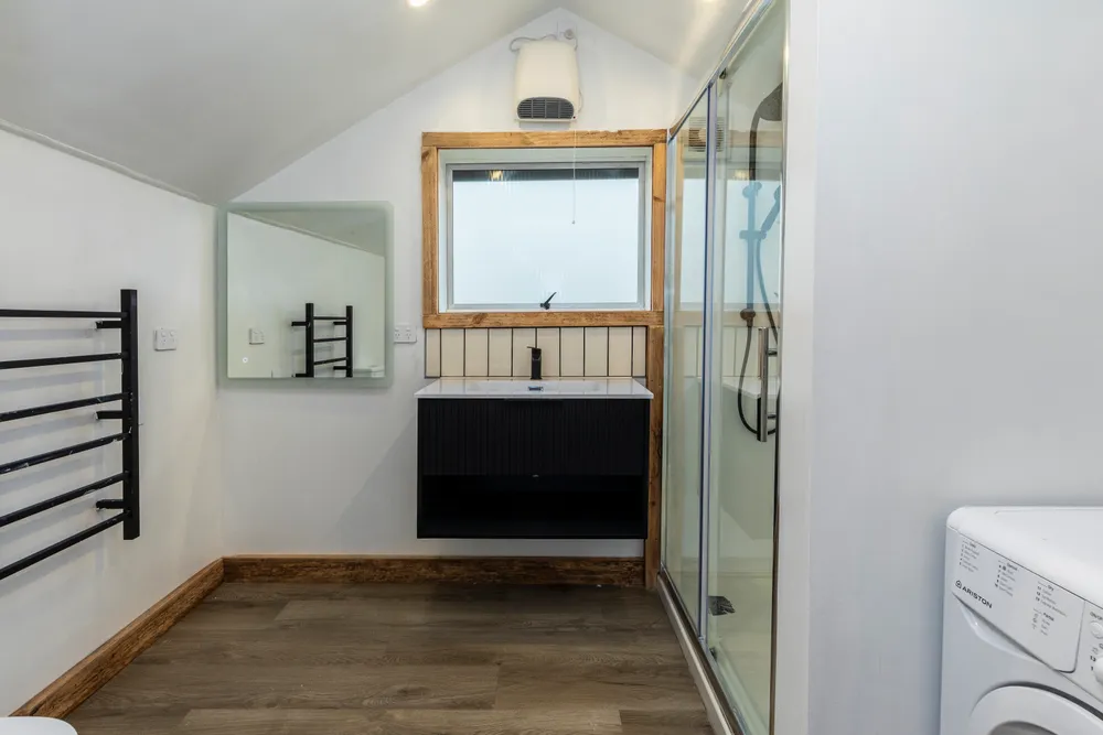 Photos of 1/106 Huxley Street