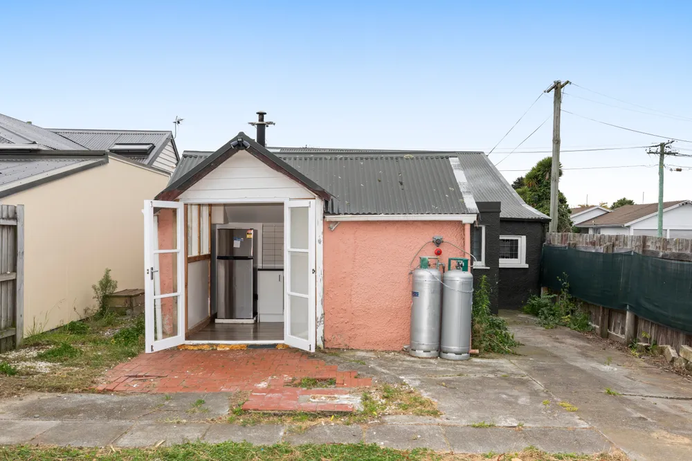 Photos of 1/106 Huxley Street