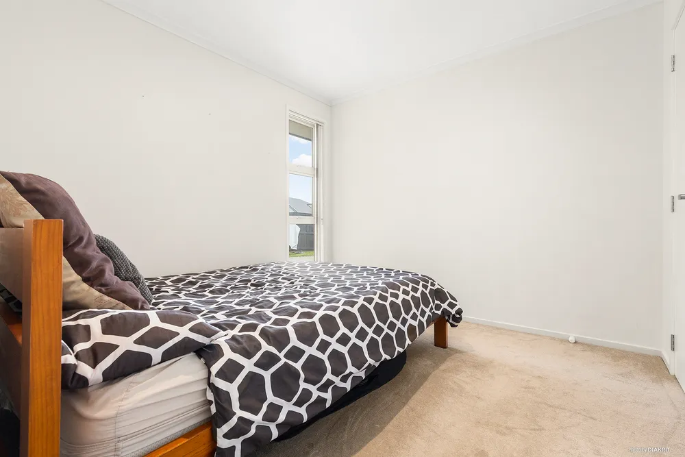 Photos of 26 Martindale Lane