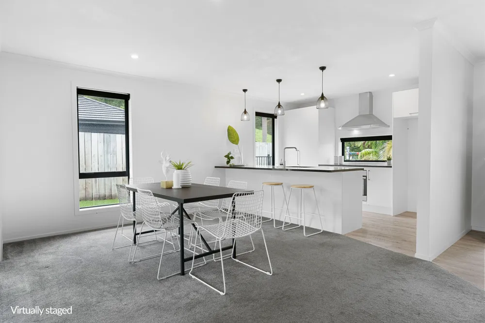 Photos of 4 May Grove Lane