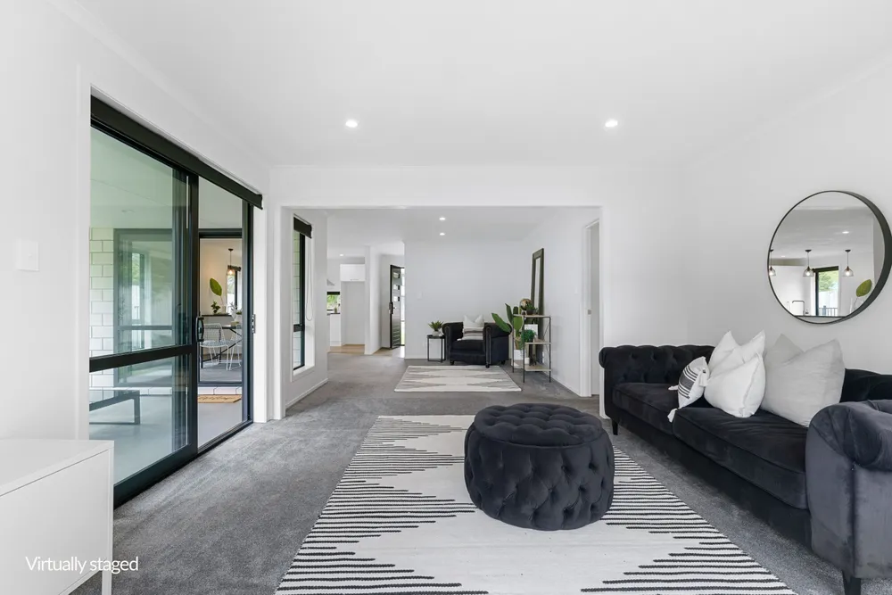 Photos of 4 May Grove Lane