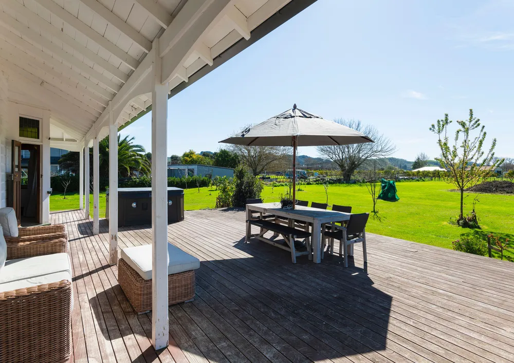 Photos of 144 Seddon Street