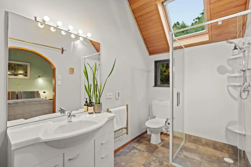 Photos of 19A Whareora Terrace