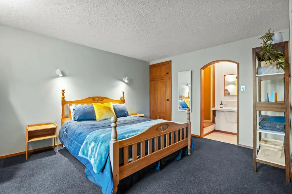 Photos of 19A Whareora Terrace