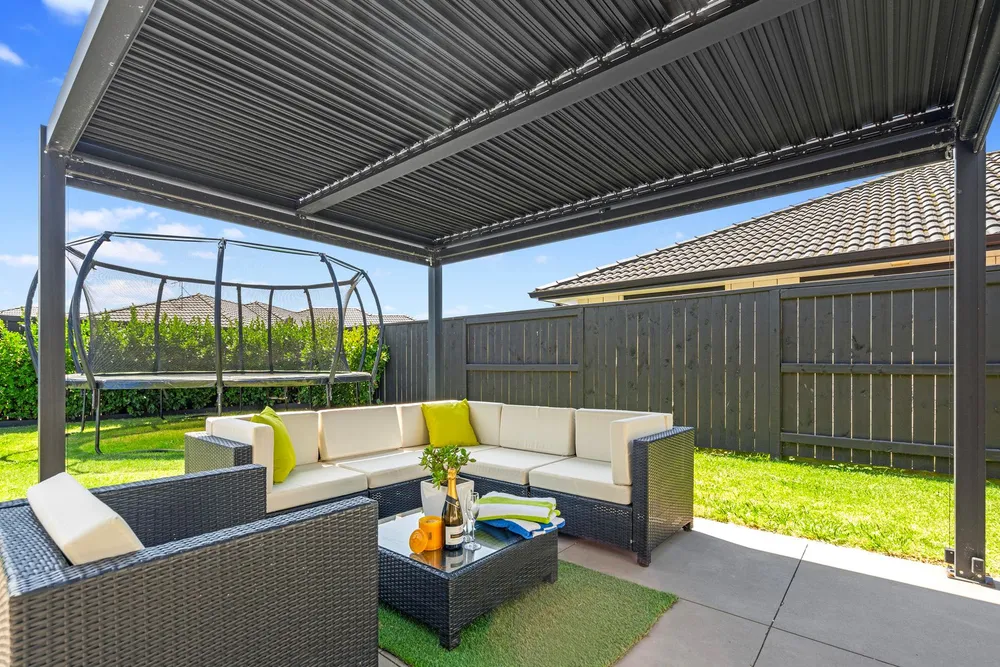 Photos of 10 Piata Street