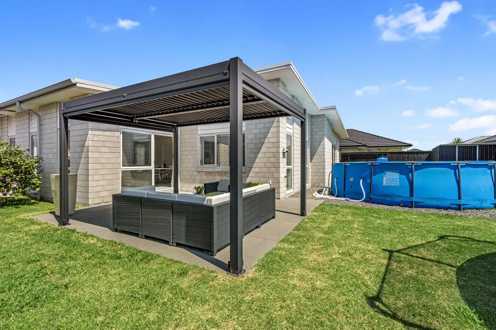 Photos of 10 Piata Street