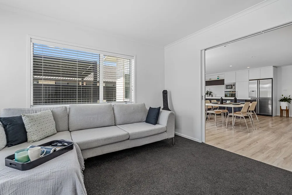 Photos of 10 Piata Street