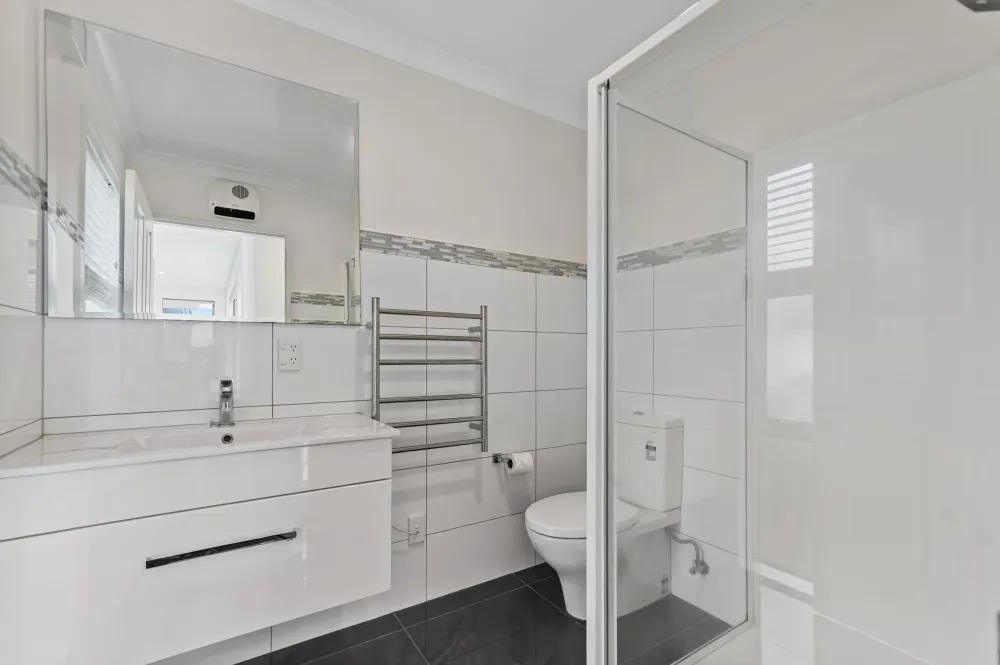 Photos of 87 Wairakei Road