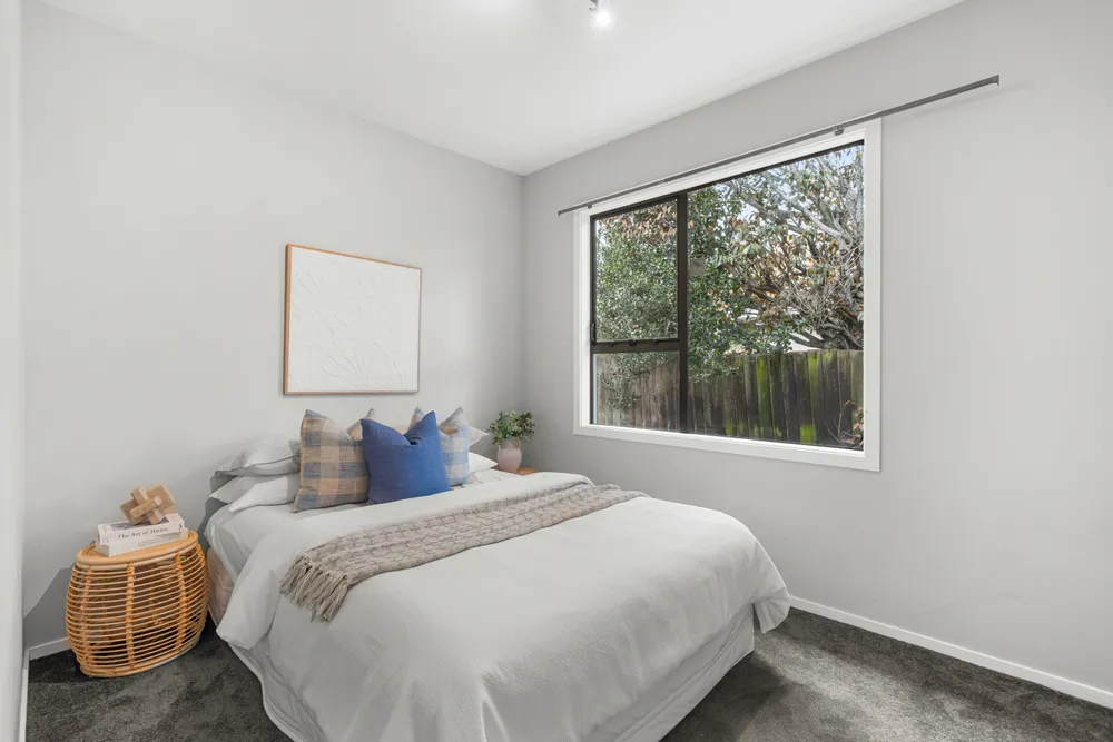Photos of 35 Sparks Road