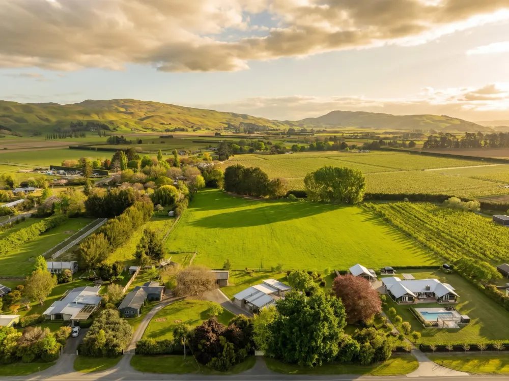 Photo of 353 Te Aute Road, Havelock North