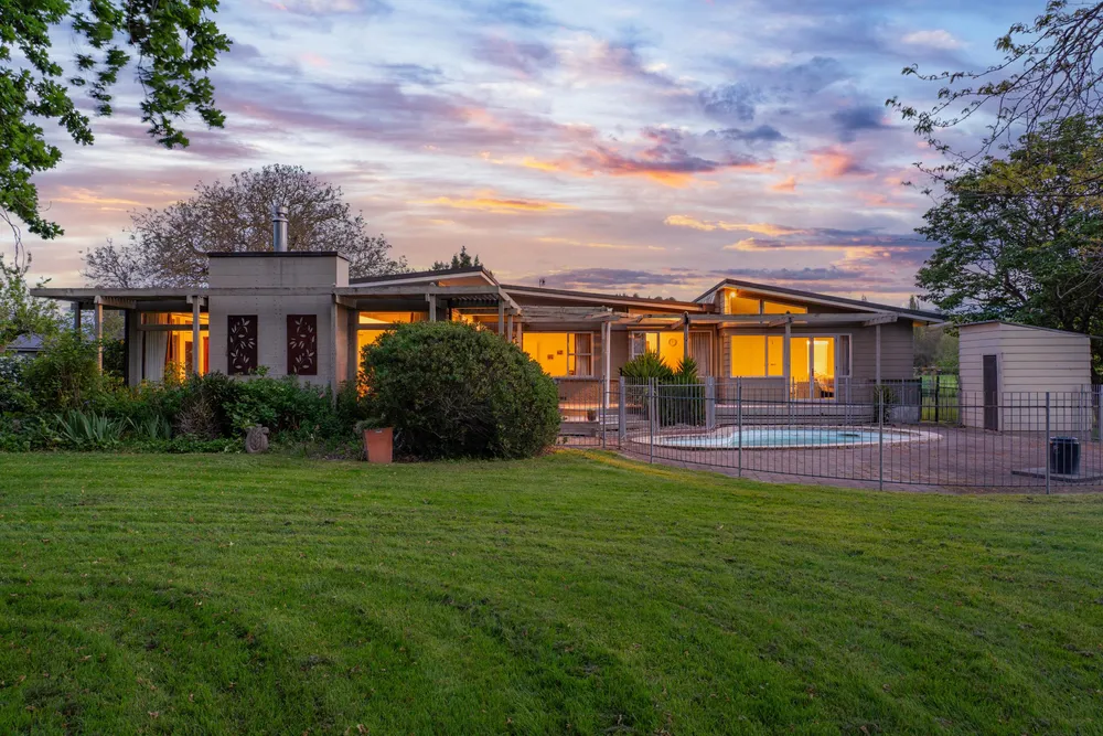 Photos of 353 Te Aute Road