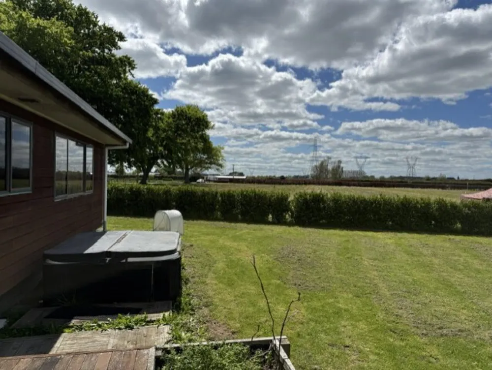 Photos of 473 Bruntwood Road