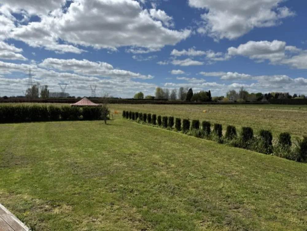 Photos of 473 Bruntwood Road