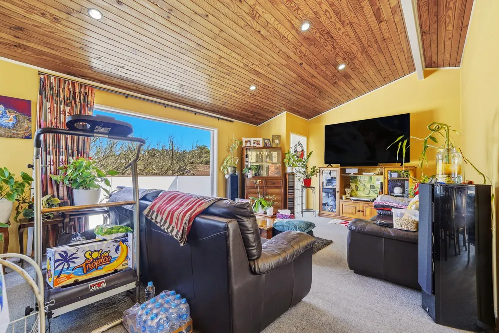 Photos of 9 Contessa Drive