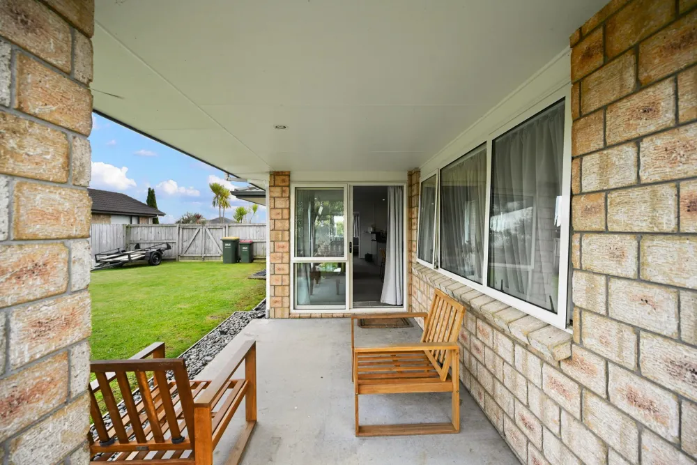Photos of 31 Thomas Road
