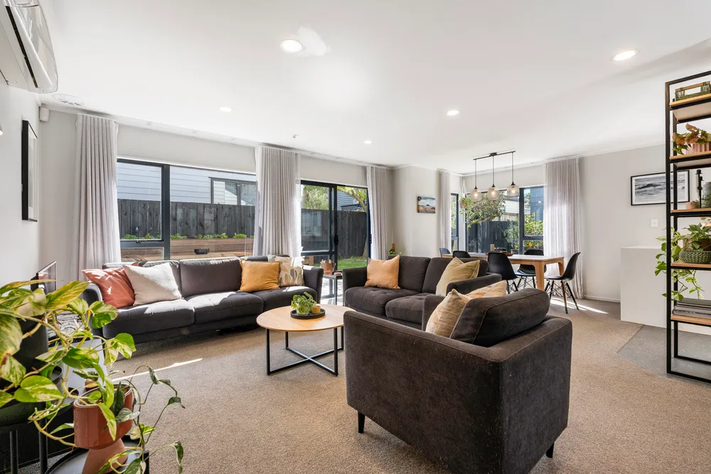 Photos of 11A Waddell Avenue