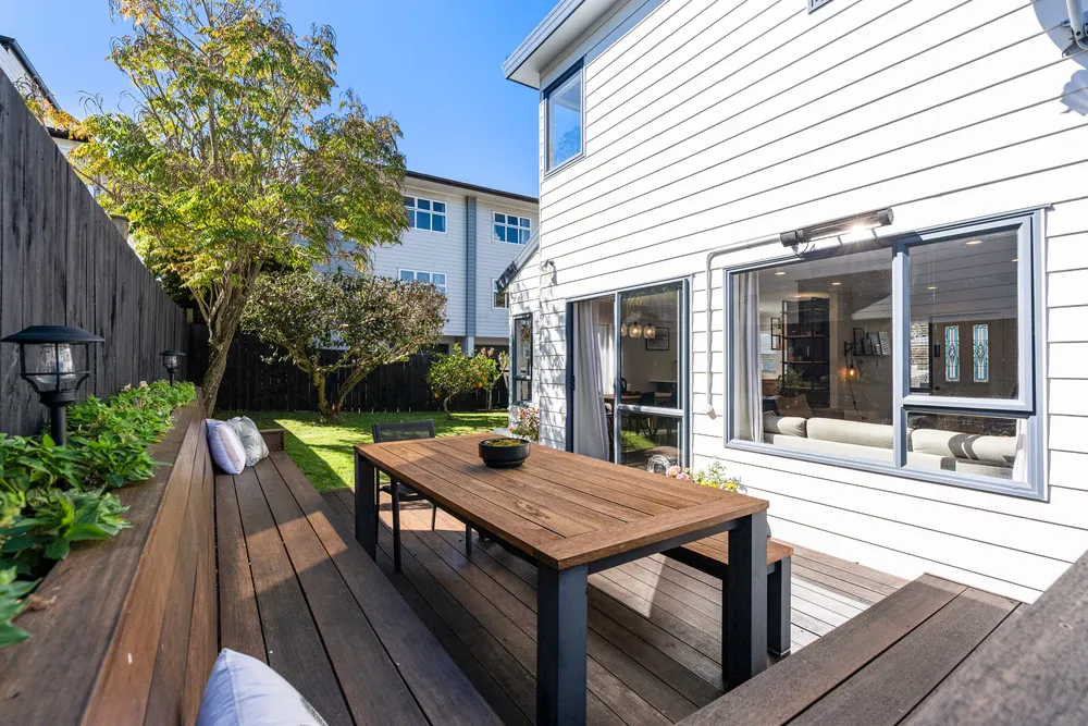 Photos of 11A Waddell Avenue
