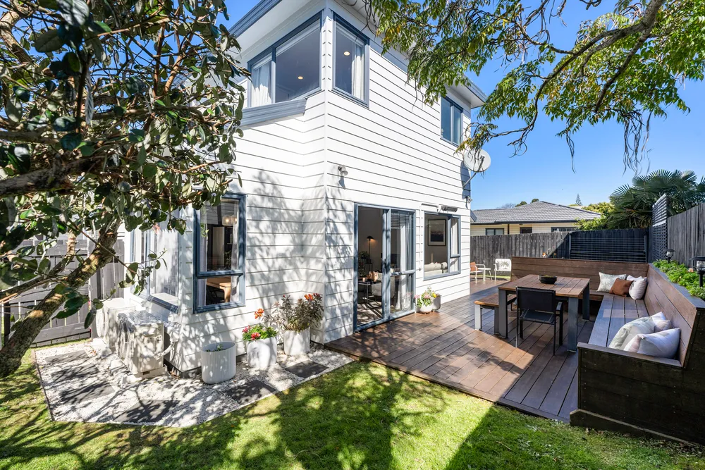 Photos of 11A Waddell Avenue