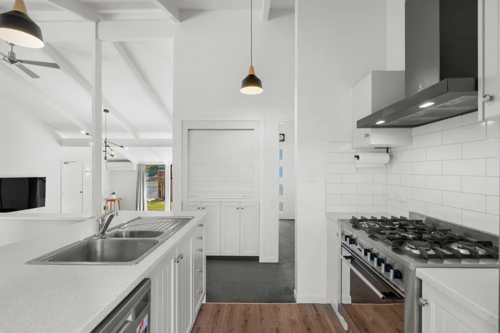 Photos of 27 Withells Road
