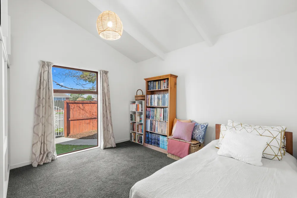 Photos of 27 Withells Road