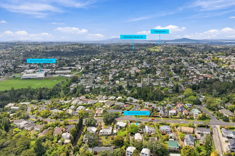 Photos of 45 Kia Ora Road