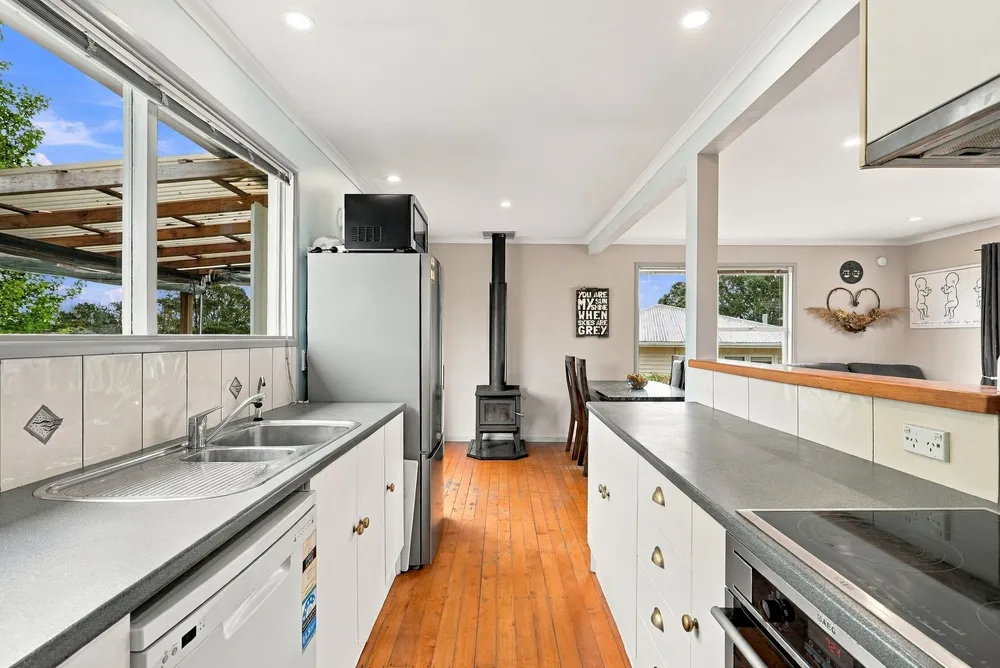Photos of 45 Kia Ora Road