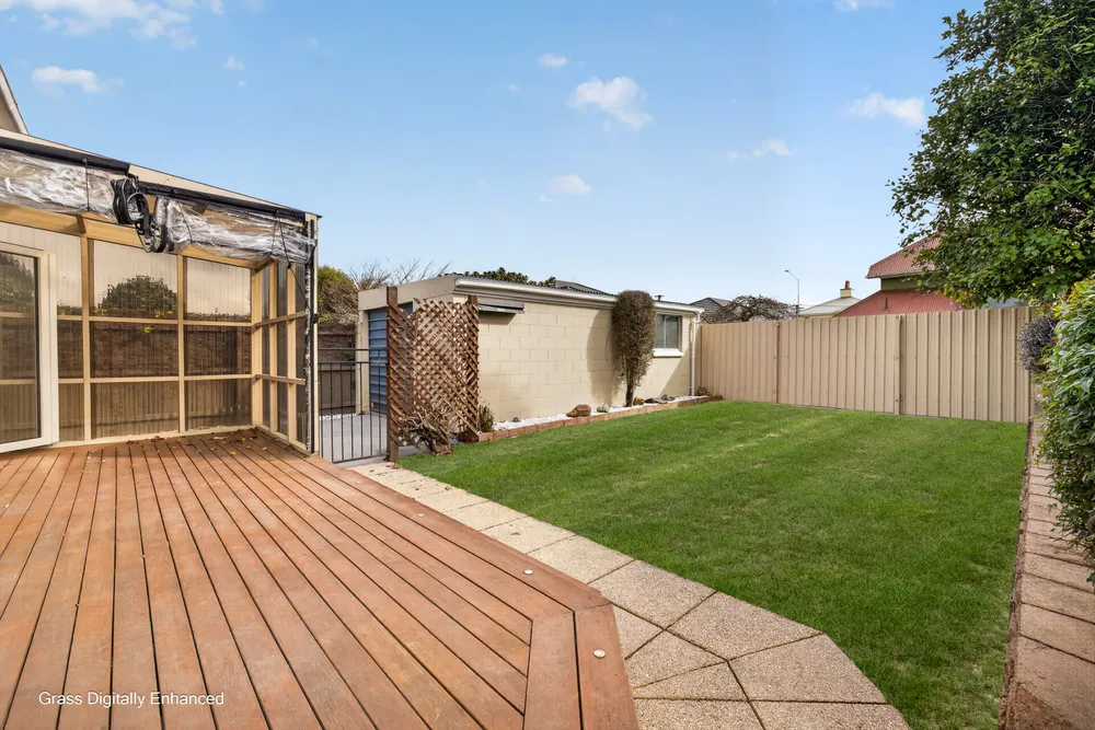 Photos of 65 Sydney Street