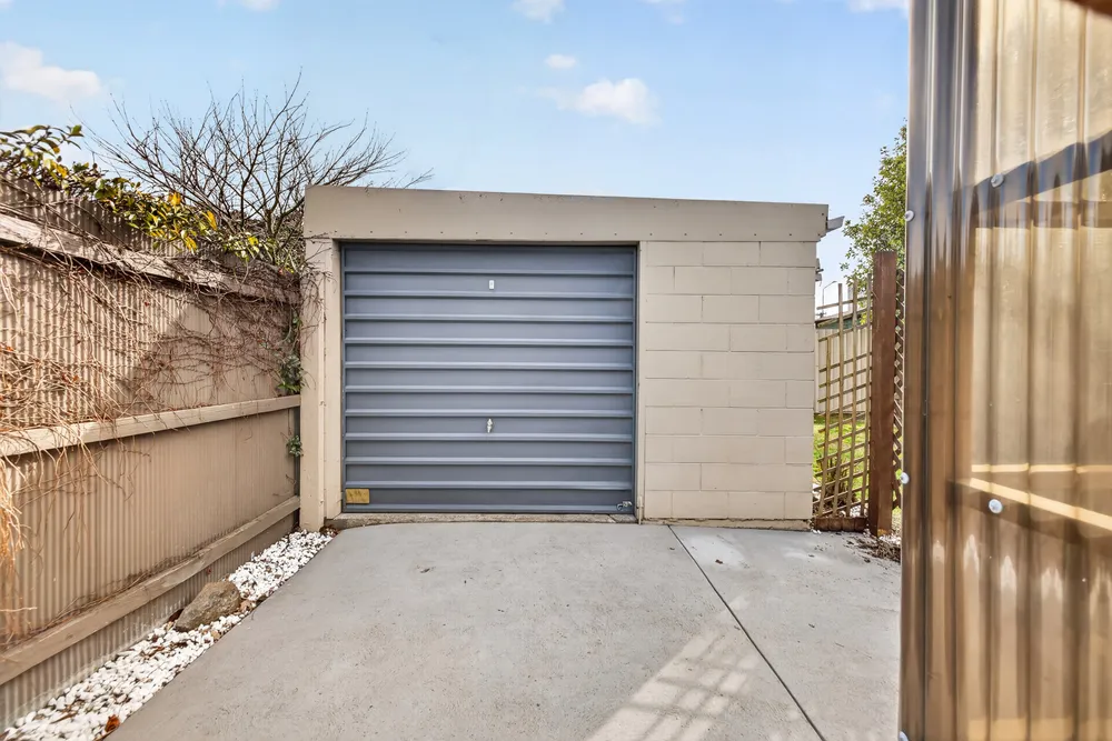 Photos of 65 Sydney Street