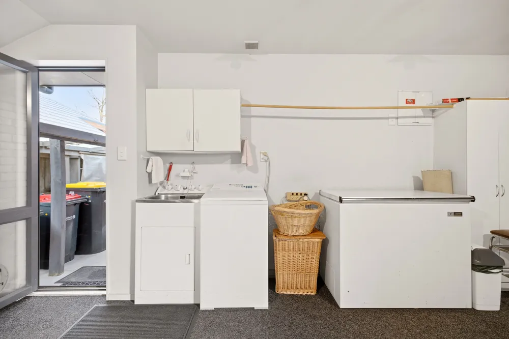 Photos of 28D Croydon Street