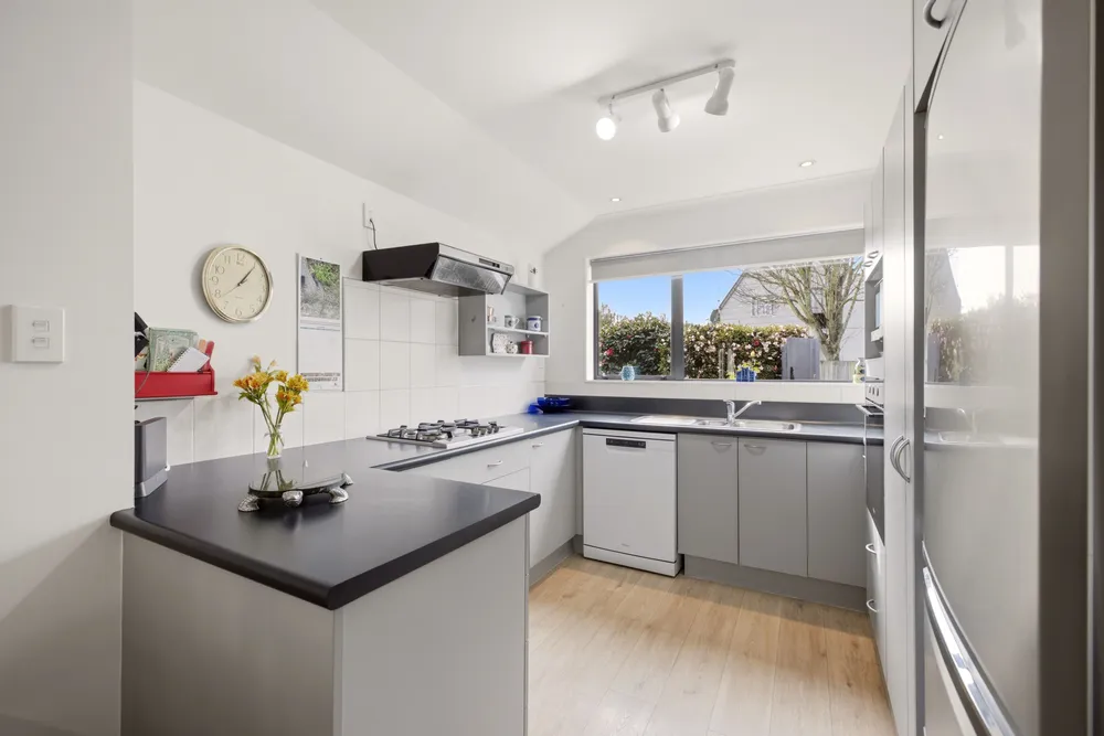 Photos of 28D Croydon Street