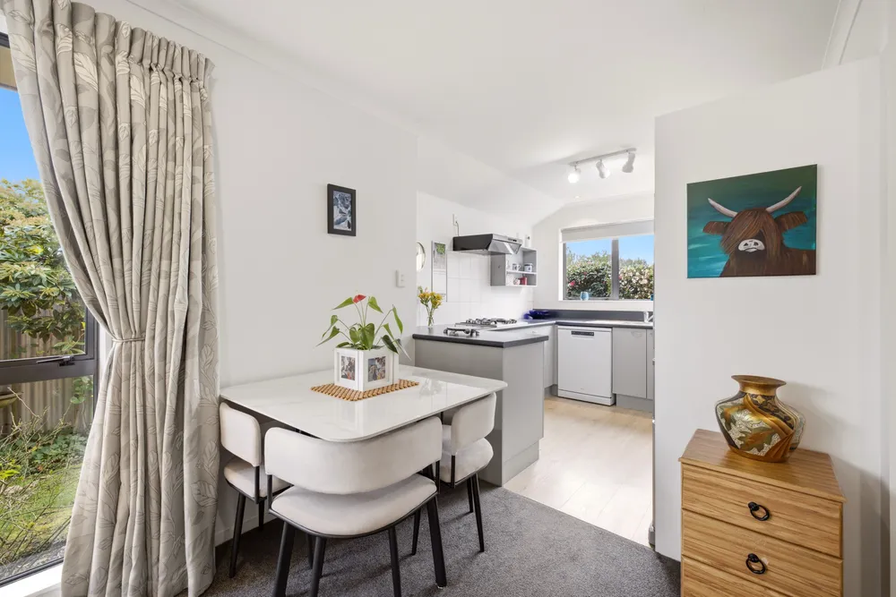 Photos of 28D Croydon Street