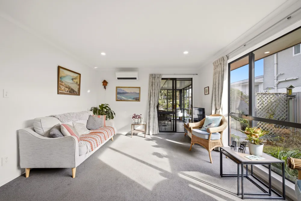 Photos of 28D Croydon Street