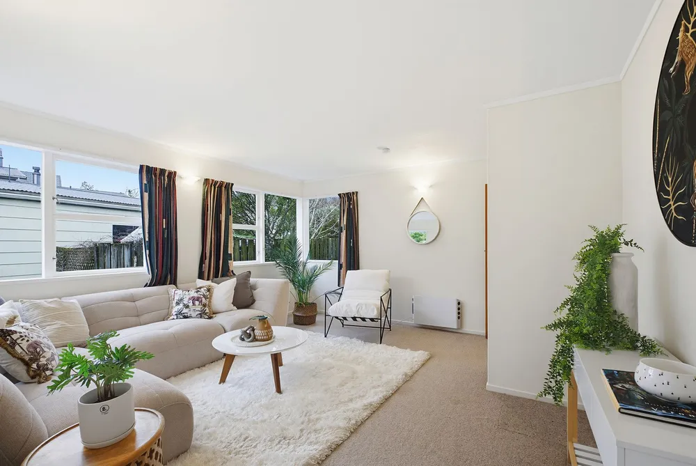 Photos of 46 Hazlewood Avenue