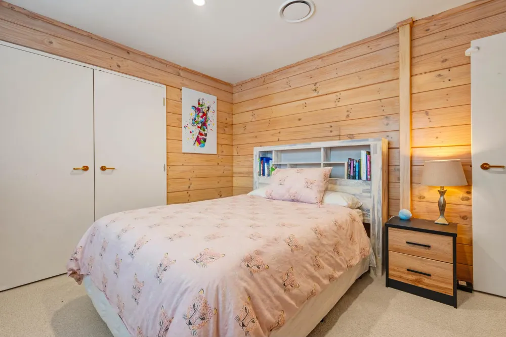 Photos of 55 Highfield Way