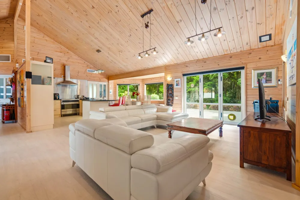 Photos of 55 Highfield Way