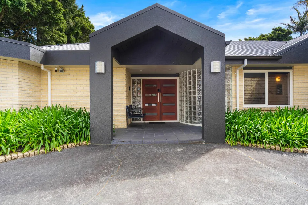 Photos of 55 Highfield Way