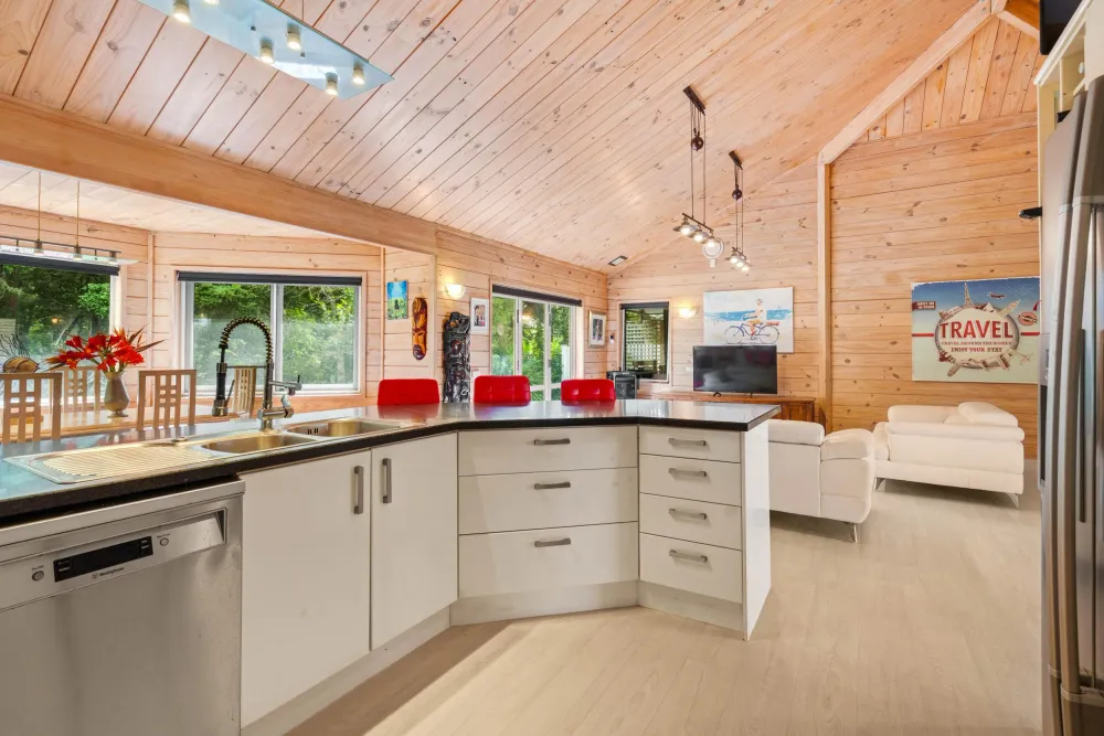 Photos of 55 Highfield Way