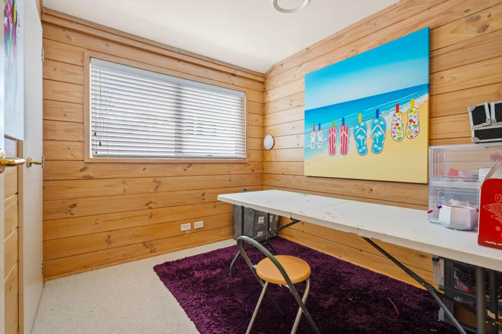 Photos of 55 Highfield Way