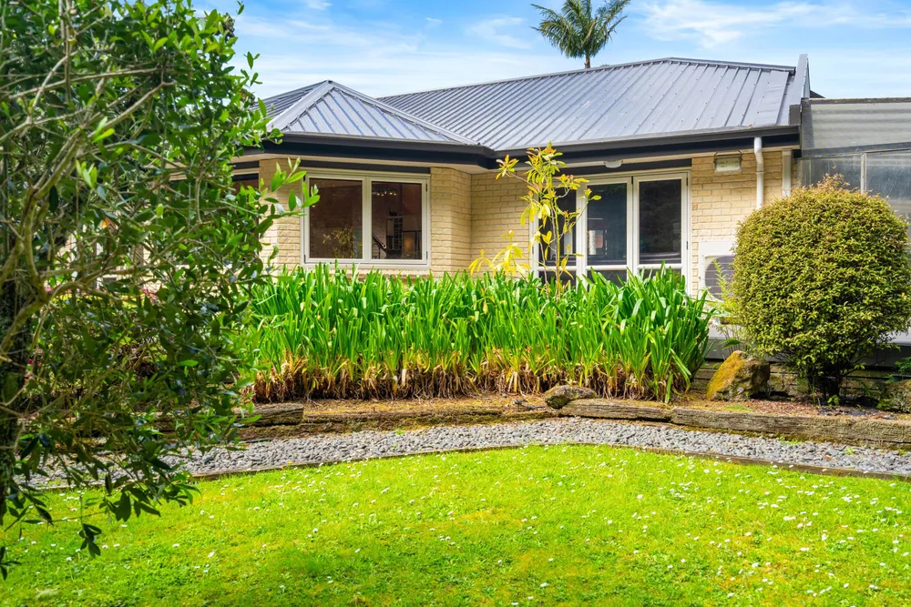 Photos of 55 Highfield Way