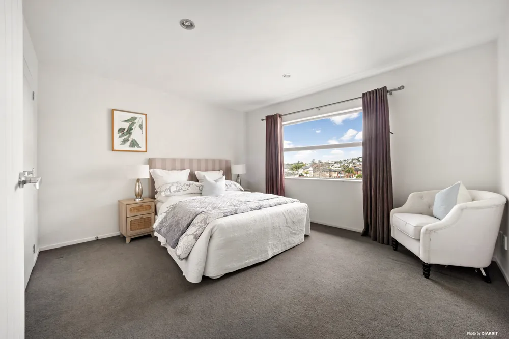 Photos of 14 Mulroy Place