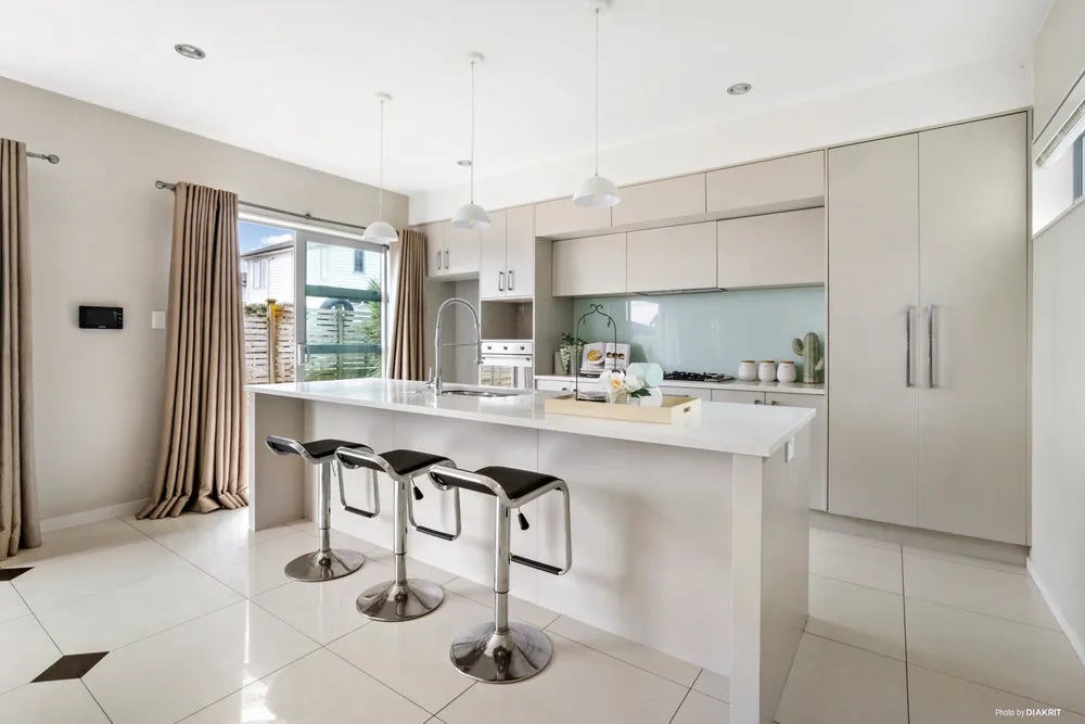 Photos of 14 Mulroy Place