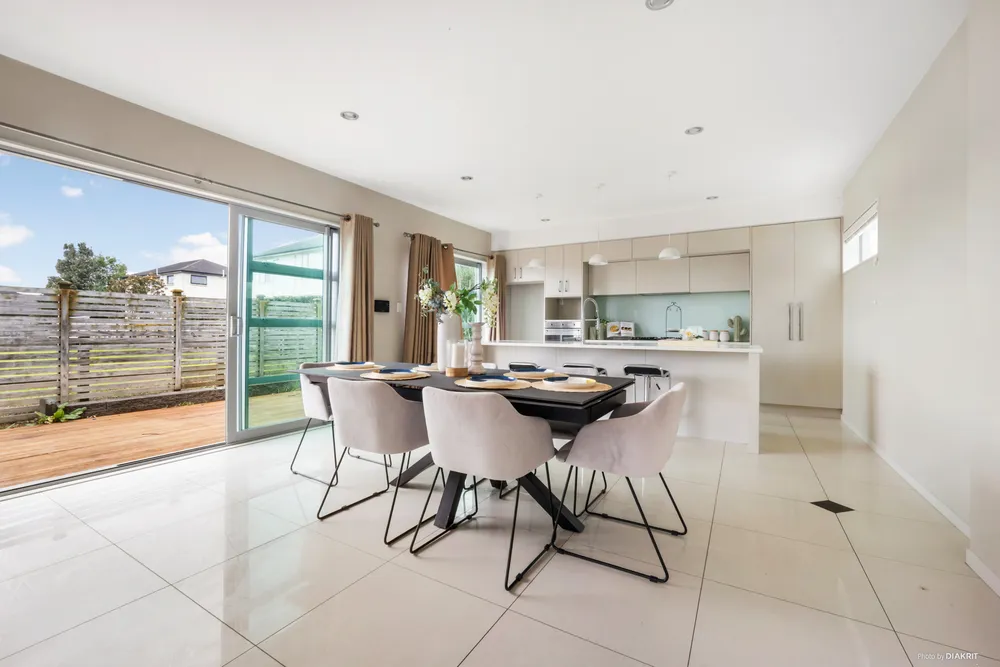 Photos of 14 Mulroy Place