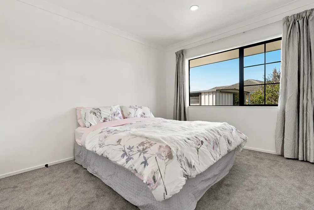 Photos of 3 Eiger Place