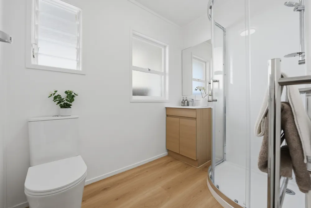 Photos of 2/5 Eban Avenue